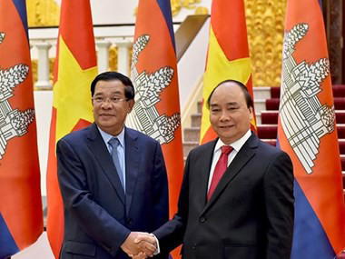 Vietnam, Cambodia sign documents finalizing border demarcation