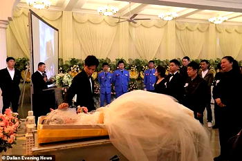 Heart-broken fiancé marries partner’s corpse during her funeral