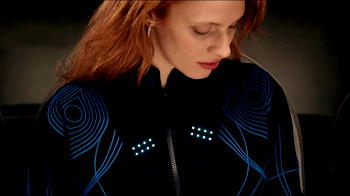 High-tech jacket allows deaf people to feel the music
