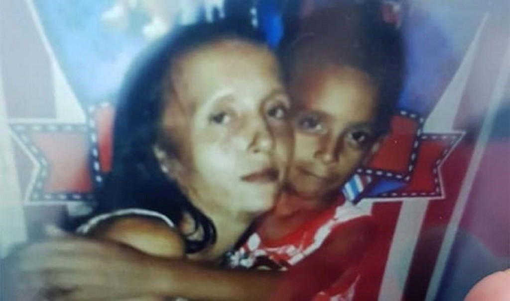 Girl, 13, bludgeons pregnant sister to death, rips baby from womb