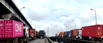 Investigation: Security operatives in bribery scandal over trucks parked on Iganmu Bridges