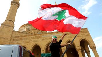 Crisis-swept Lebanon in gridlock after Safadi withdrawal