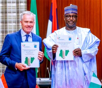 Niger Governor signs MoU on dairy chain development with Friesland Campina