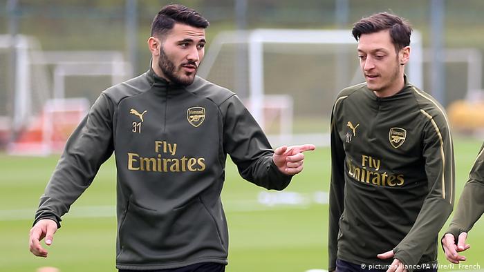 Arsenal Players, Attacks