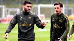 Soccer: Man jailed for 10 years for armed attack on Arsenal players