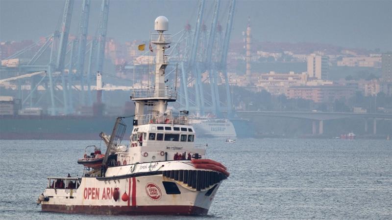 Spanish, Migrant, rescue ship