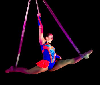 Acrobat falls 30ft to floor while performing in London