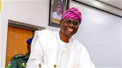 Sanwo-Olu gives Christmas gift, frees 6 inmates, commuted 3 on death row to life