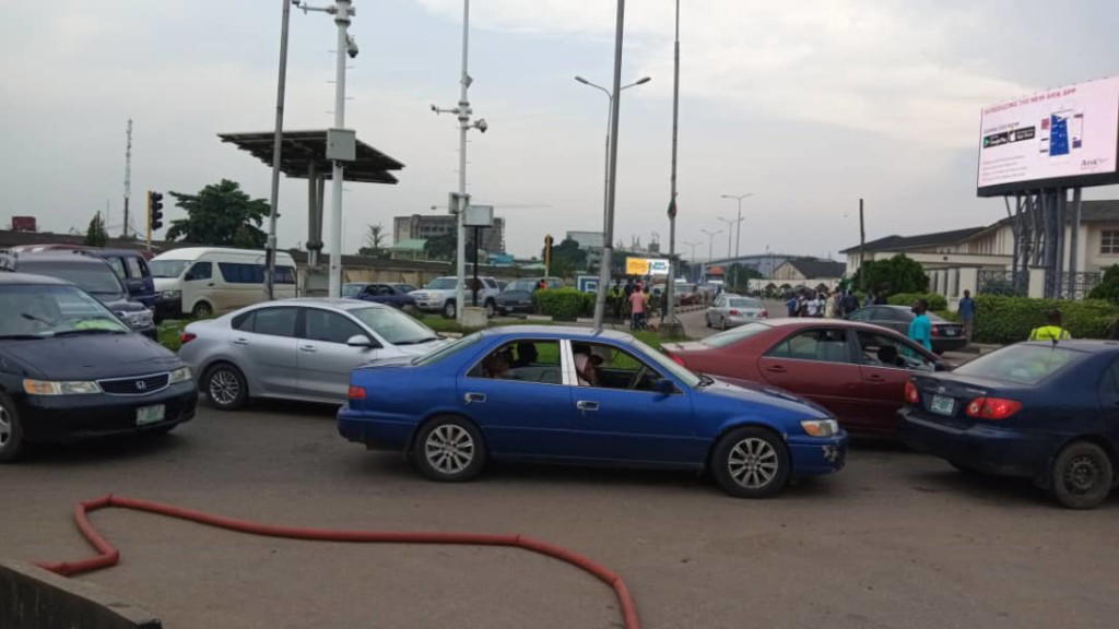 Day 4: Motorists lament as Lagos begins 101-Day Ogudu-Ifako bridge repairs