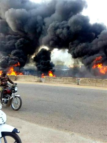 Petrol tanker kills 8 persons, crushes many vehicles in Kogi