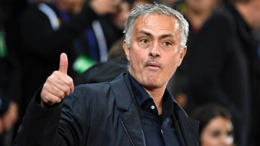 Mourinho appointed as Real Madrid's new manager on a three-year contract
