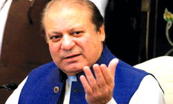 Pakistan’s former Prime Minister, Nawaz Sharif leaves for London via air ambulance