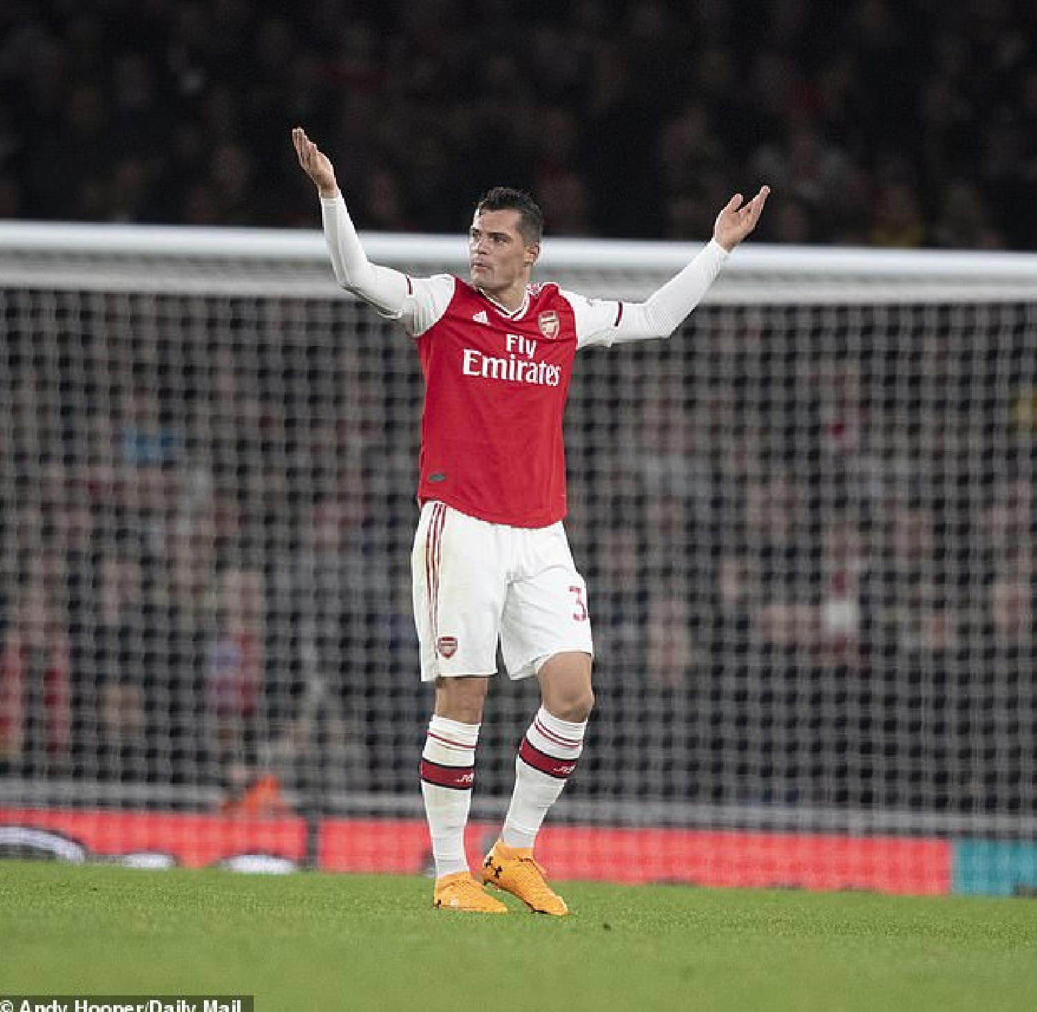 Arsenal, Xhaka, Leicester, Emery