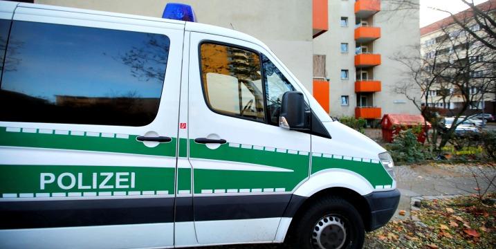 Teenager punches 76-year-old to the ground in anti-Semitic attack in Berlin