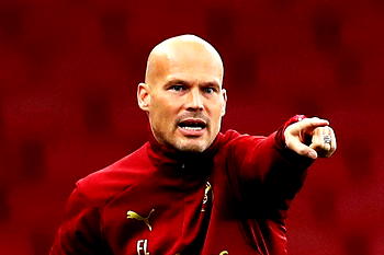 Former Arsenal striker hits out at Ljungberg after Emery axe