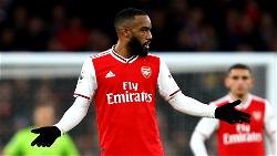 Arsenal 2-2 Southampton: Emery’s men booed off despite Lacazette equaliser