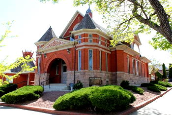 Colorado man faces new charges for plotting to bomb synagogue
