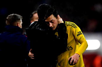 Ozil can’t rescue Arsenal on his own, says Arteta