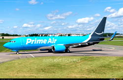 Amazon delivering half its packages as it becomes serious rival to FedEx and UPS