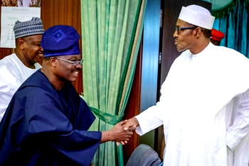 Buhari felicitates with Oyo ex-Gov, Ajimobi at 70