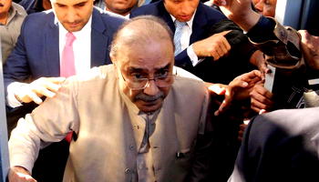 Pakistani court grants bail to ailing former president Zardari