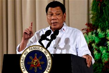Duterte bans 2 U.S senators from entering Philippines