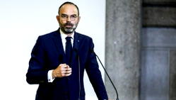 Pension reform: French PM refuses to back down on plan