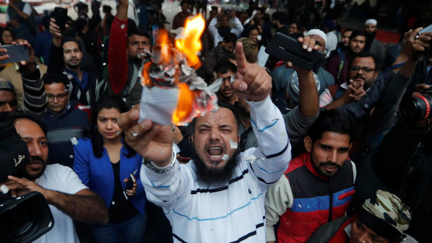 India passes contentious citizenship bill amid violent protests
