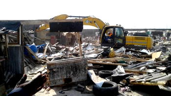 Lagos task force demolishes 2,500 illegal structures in Lekki