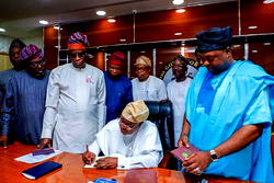 Gov. Oyetola signs 2020 appropriation bill into law