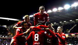 Rangers stroll past Hibs to keep Celtic in sight