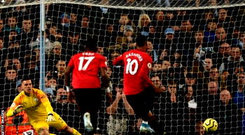 Manchester United dent City’s title hopes in Etihad defeat