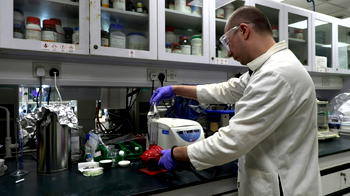Scientists to harness the sun to break down plastic