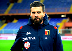 Genoa sack coach Motta, appoint Nicola