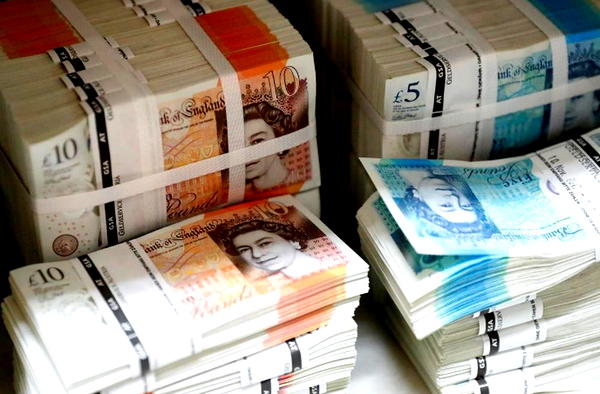 Pound to Naira exchange rate today, December 8, 2025