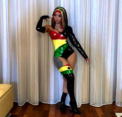 Reactions: US rapper, Cardi B in Ghana