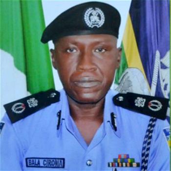 Police arrest 5 armed robbery suspects in Abuja, recover stolen car