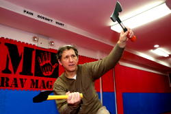 Jews flock to axe-throwing self defense class after Jersey City shooting