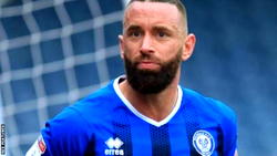 40-year-old substitute earns Rochdale draw with Newcastle United