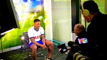 Tottenham complete £27m Steven Bergwijn signing from PSV