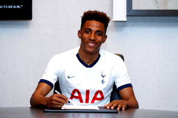 Spurs sign Portugal’s Gedson Fernandes with option to buy