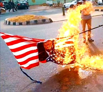 [PHOTOS] Soleimani: Shiites protest in Abuja, burn US flag