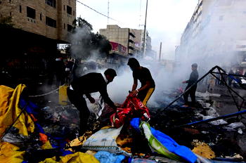 Iraq protesters wounded in clashes with security forces