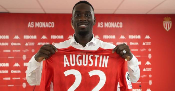 Man United, Jean-Kevin Agustin, Leeds