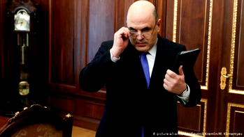 Russian lawmakers approve Putin’s pick for new PM