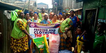Photos: Foundation embarks on feeding and clothing of the poor in Lagos