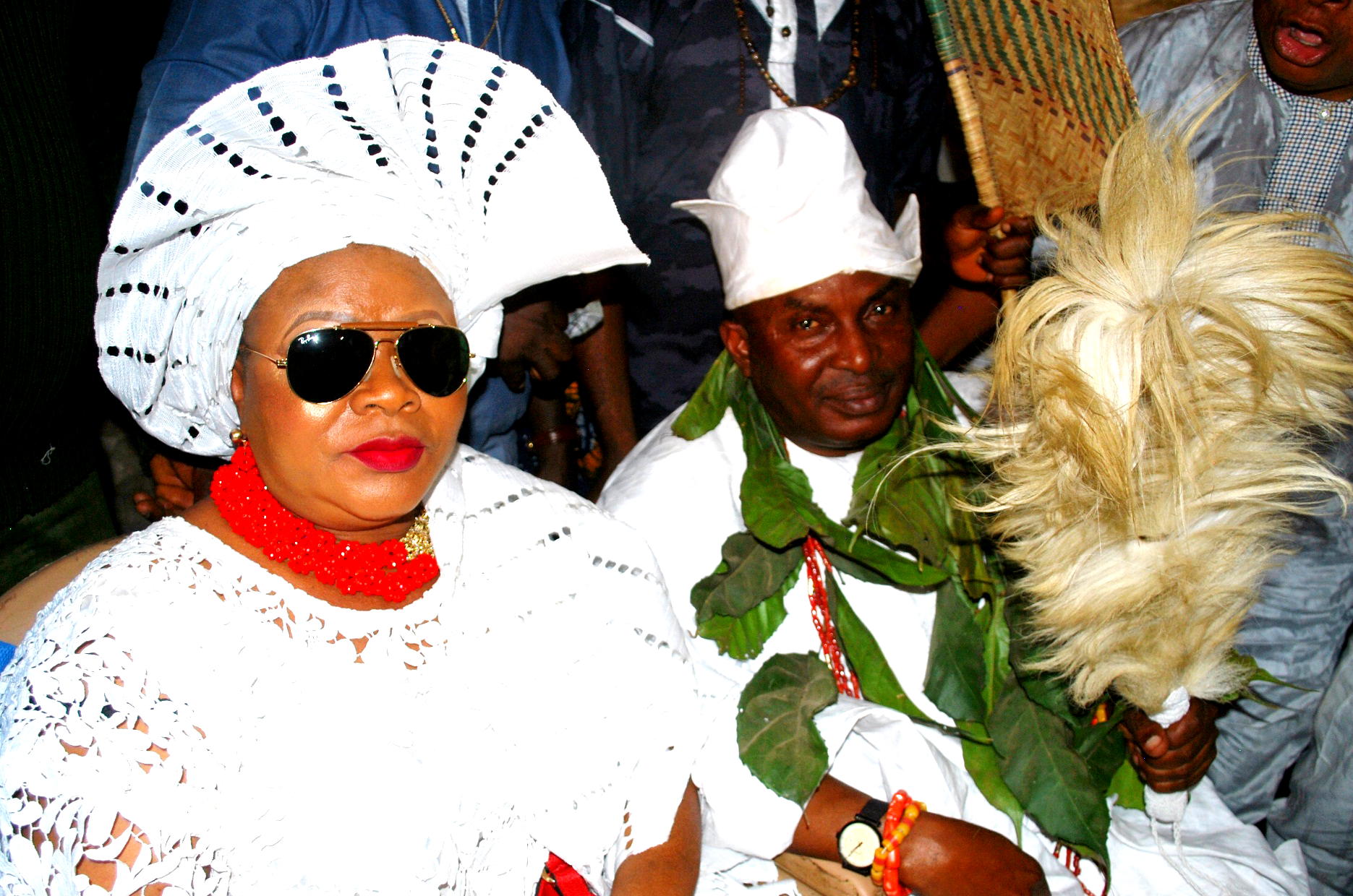 Osun govt installs new Alapomu of Apomu - Vanguard News