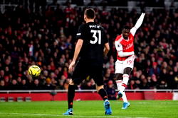 Breaking: Arsenal end winless run with 2-0 victory over Man United