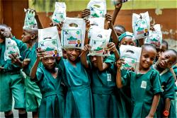 Lagos government feeds 11,836 pupils in 33 schools