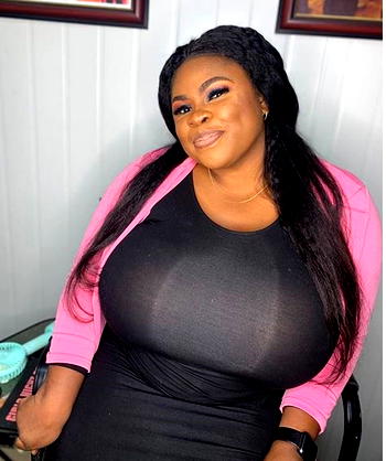 Don’t date guys who have money but ones who spend money – Thick Barbie